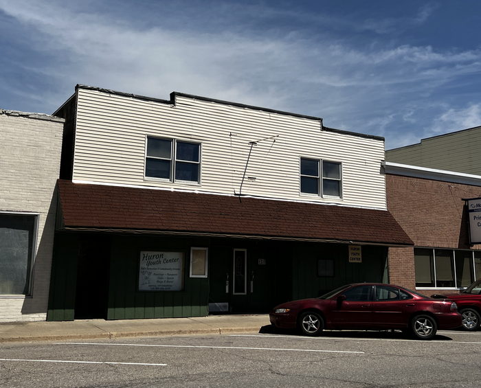 Star Theatre - June 25 2022 Photo (newer photo)